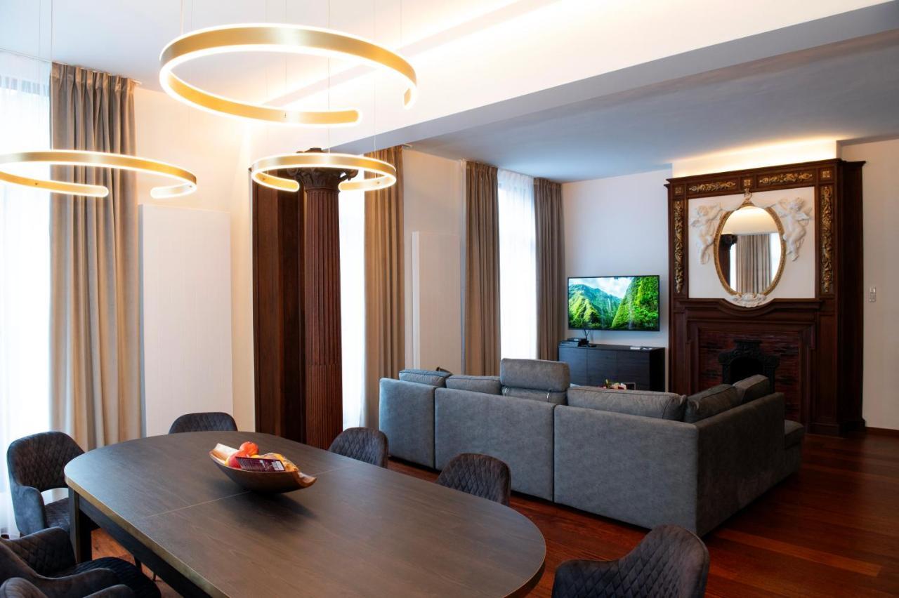 Botanique Suites Airbnb, Amberes Exterior foto